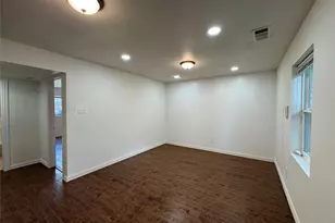 3573 Ridgebriar Dr, Dallas, TX 75234 - Photo 32