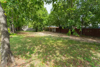 502 Rayenell Avenue, Dallas, TX 75217 - Photo 2