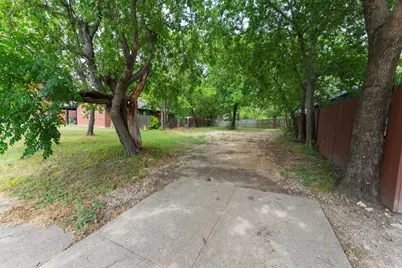 502 Rayenell Avenue, Dallas, TX 75217 - Photo 1