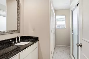 4861 Ledgestone Ct, Fort Worth, TX 76132 - Photo 10