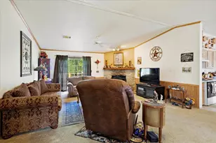 1022 Co Rd 2295, Telephone, TX 75488 - Photo 12