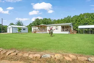 1022 Co Rd 2295, Telephone, TX 75488 - Photo 2