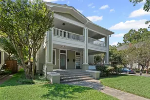 303 S Edgefield Ave, Dallas, TX 75208 - Photo 4