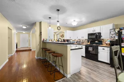 1409 Bregenz Lane, Lewisville, TX 75067 - Photo 6