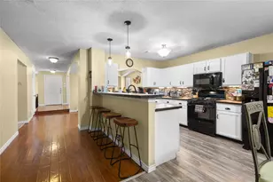 1409 Bregenz Ln, Lewisville, TX 75067 - Photo 6