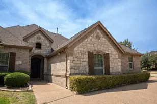 502 Lismore Dr, Mansfield, TX 76063 - Photo 2