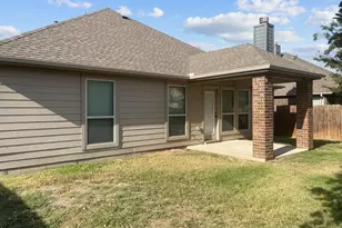 10209 Pear Valley Rd, McKinney, TX 75072 - Photo 2