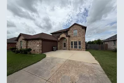 141 Hickory Creek Drive, Red Oak, TX 75154 - Photo 1