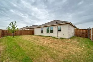 14188 Golden Brg Dr, Pilot Point, TX 76258 - Photo 18