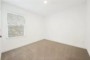 14188 Golden Brg Dr, Pilot Point, TX 76258 - Photo 16