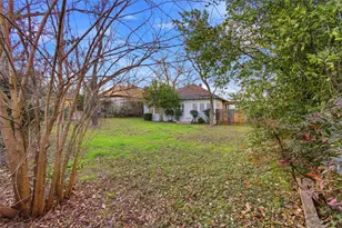 405 College St, Cleburne, TX 76033 - Photo 24