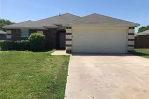4228 Andrea Ln, Forest Hill, TX 76119 - Photo 1