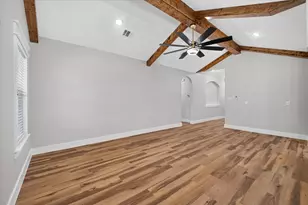 5005 Shackleford St, Fort Worth, TX 76119 - Photo 8