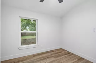 1413 N Wilhite St, Cleburne, TX 76031 - Photo 14