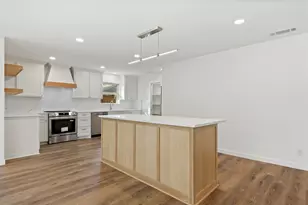 3616 Woodleigh Dr, Dallas, TX 75229 - Photo 6