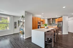 2323 N Houston St, Dallas, TX 75219 - Photo 6