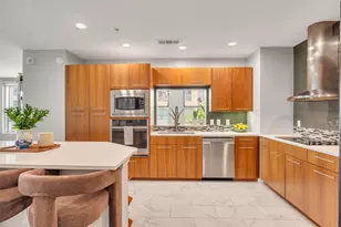 2323 N Houston St, Dallas, TX 75219 - Photo 8