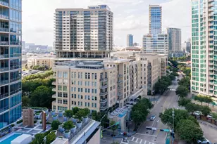 2323 N Houston St, Dallas, TX 75219 - Photo 36