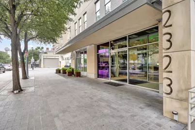 2323 N Houston Street #202, Dallas, TX 75219 - Photo 38