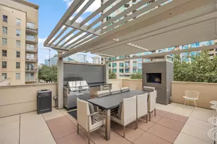 2323 N Houston St, Dallas, TX 75219 - Photo 28