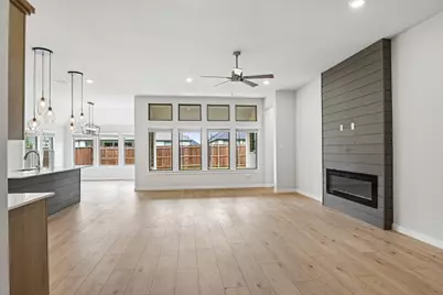 452 Leopold Trail, Waxahachie, TX 75165 - Photo 2