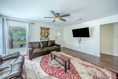5504 Wainwright Drive, Fort Worth, TX 76112 - Photo 4