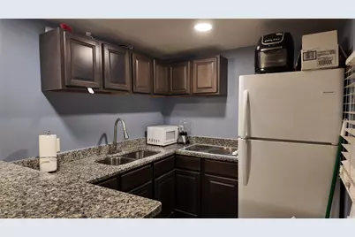 327 S Overlook Drive, Red Oak, TX 75154 - Photo 10