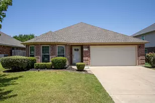 1613 Cowtown Dr, Mansfield, TX 76063 - Photo 2