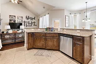 2539 Riverside Dr, Kaufman, TX 75142 - Photo 8