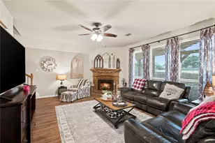 8 Tallwood Ln, Edgecliff Village, TX 76134 - Photo 10