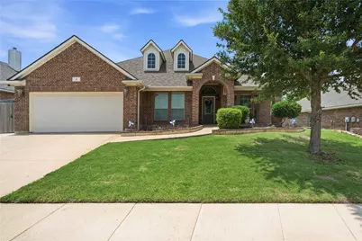 8 Tallwood Lane, Edgecliff Village, TX 76134 - Photo 1