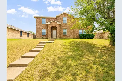3008 Crimson Clover Drive, Lancaster, TX 75134 - Photo 2