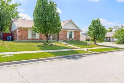 6500 Hughes Drive, Watauga, TX 76148 - Photo 2