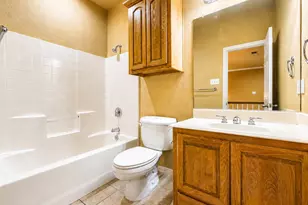 504 Phillip Dr, Cedar Hill, TX 75104 - Photo 18