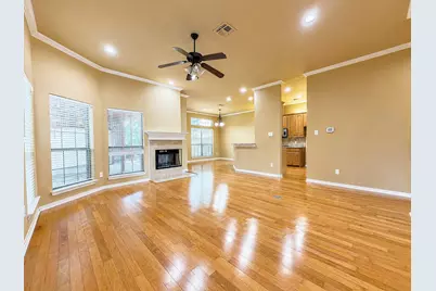 504 Phillip Drive, Cedar Hill, TX 75104 - Photo 6