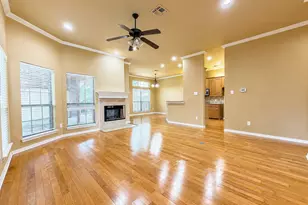 504 Phillip Dr, Cedar Hill, TX 75104 - Photo 6