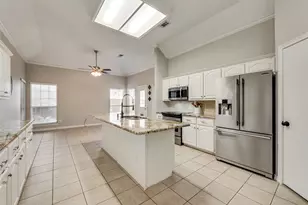 2124 Green Hill Dr, McKinney, TX 75072 - Photo 10