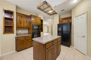 11 Beechcreek Dr, Edgecliff Village, TX 76134 - Photo 18