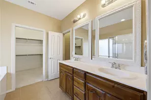 11 Beechcreek Dr, Edgecliff Village, TX 76134 - Photo 24