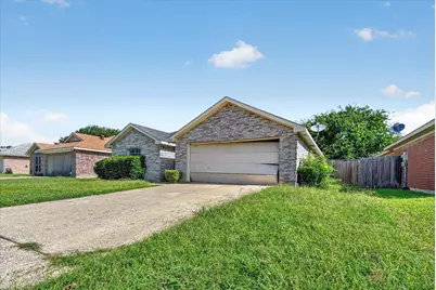 1414 Aviary Drive, DeSoto, TX 75115 - Photo 2