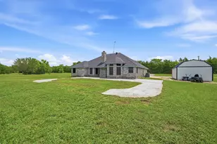 2227 Co Rd 2909, Dodd City, TX 75438 - Photo 36