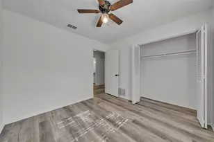 3407 NE 10th St, Mineral Wells, TX 76067 - Photo 14