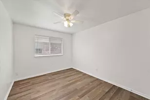 4406 Fox Meadows Ln, Mansfield, TX 76063 - Photo 22