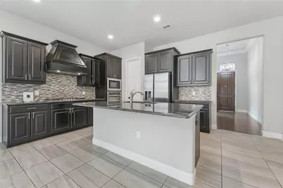 3421 Poinsettia Way, Irving, TX 75038 - Photo 6