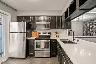 1100 Brighton Dr, Arlington, TX 76012 - Photo 8