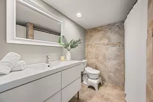 1100 Brighton Dr, Arlington, TX 76012 - Photo 14