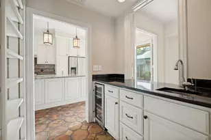 7211 Lavendale Cir, Dallas, TX 75230 - Photo 8