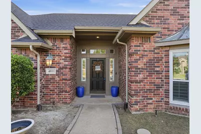 4011 Province Drive, Carrollton, TX 75007 - Photo 4