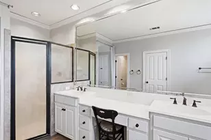 4011 Province Dr, Carrollton, TX 75007 - Photo 18