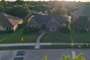 4011 Province Dr, Carrollton, TX 75007 - Photo 32
